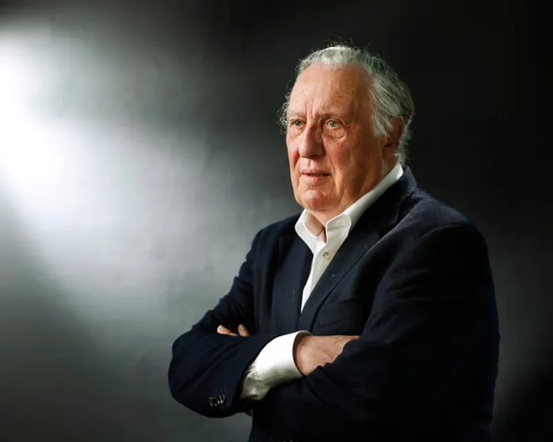 Foto dell'autore Frederick Forsyth